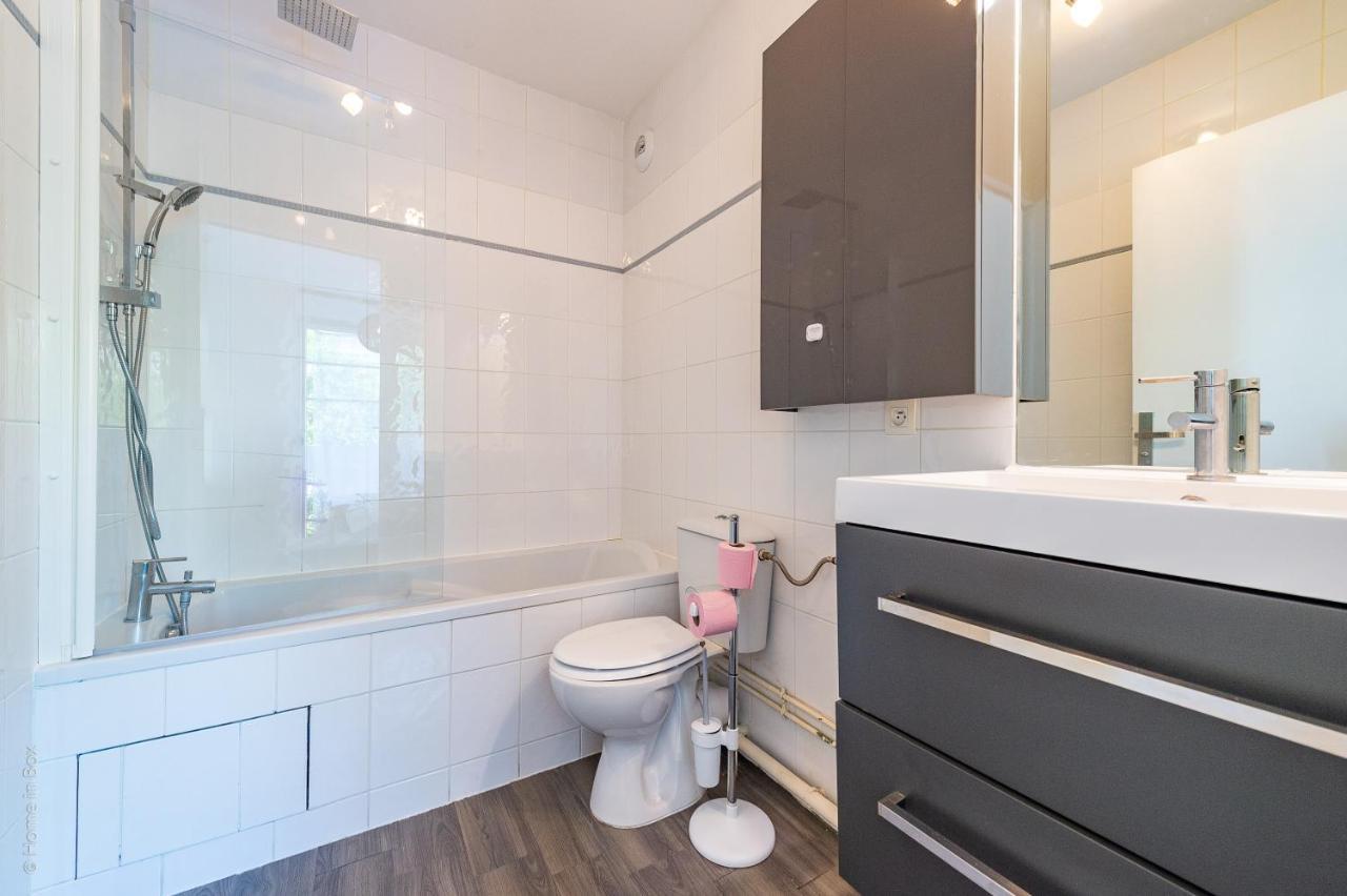 Cozy Corner Apartment Montevrain Bagian luar foto